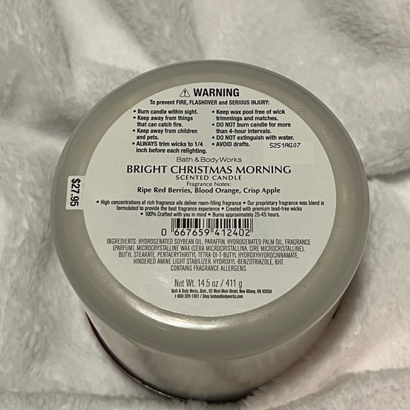 Bath & Body Works Bright Christmas Morning Candle - Burgundy and White - Picture 3 of 3